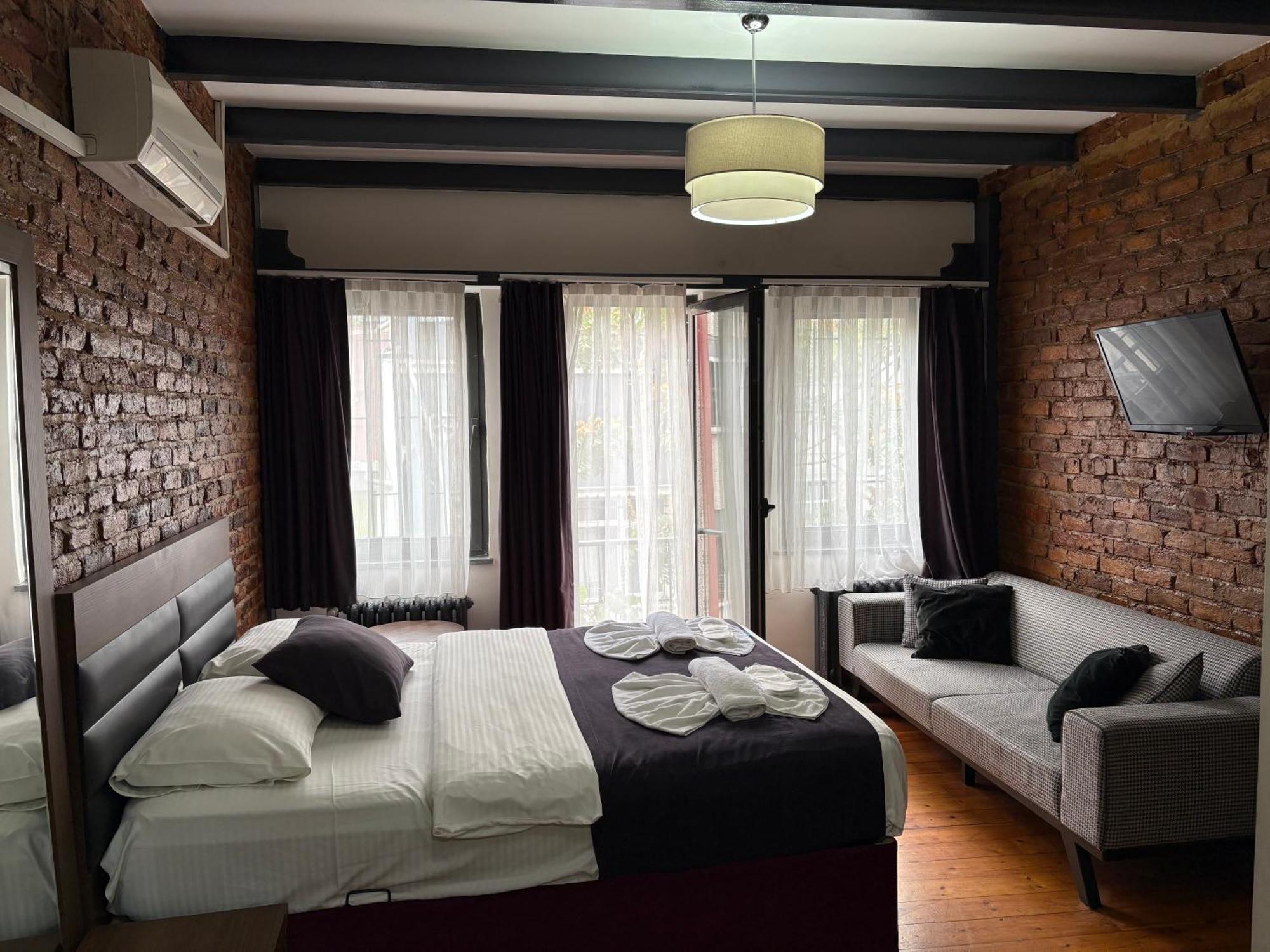 Taksim Otto Suite Istanbul Exterior photo