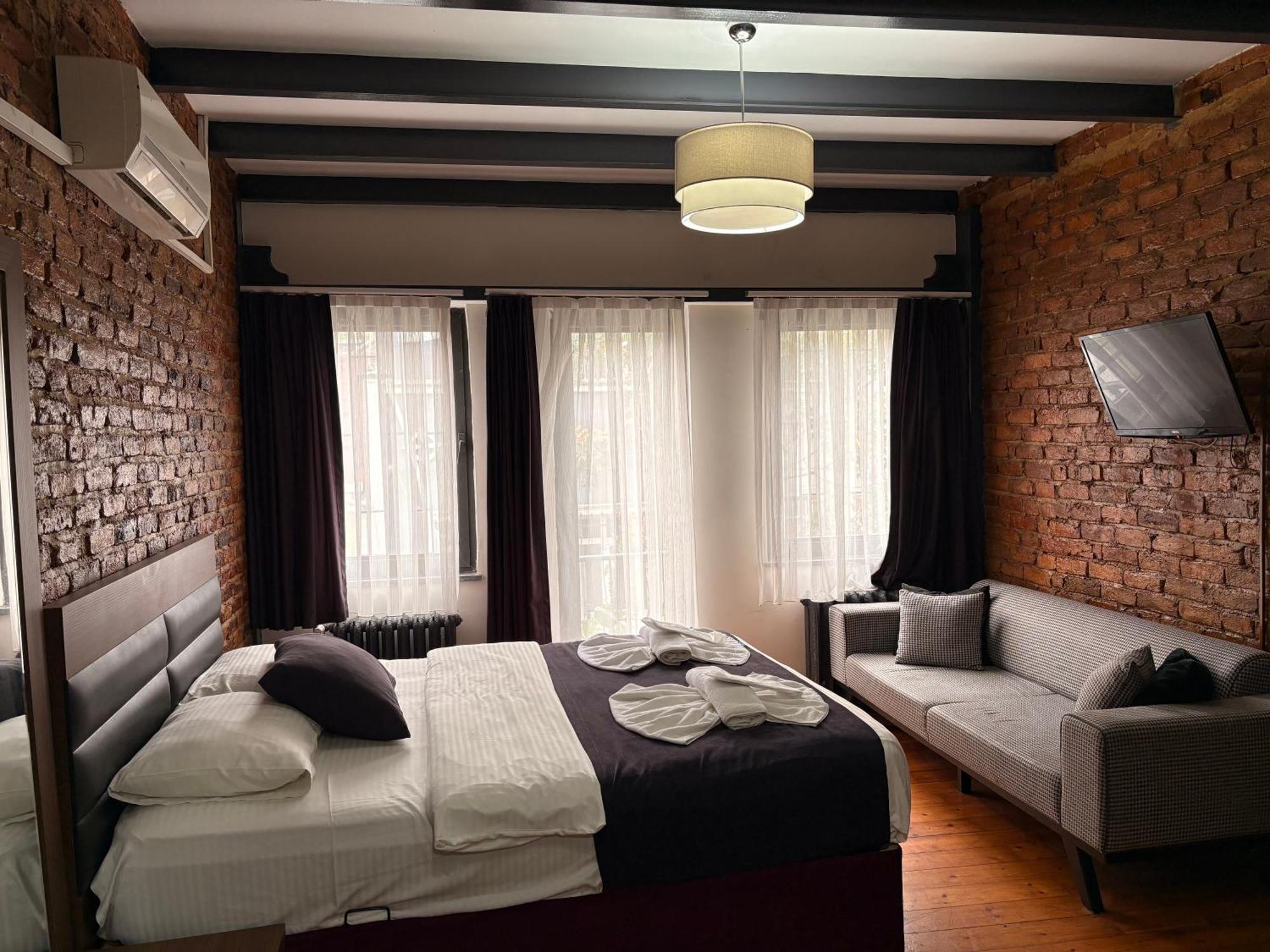 Taksim Otto Suite Istanbul Exterior photo