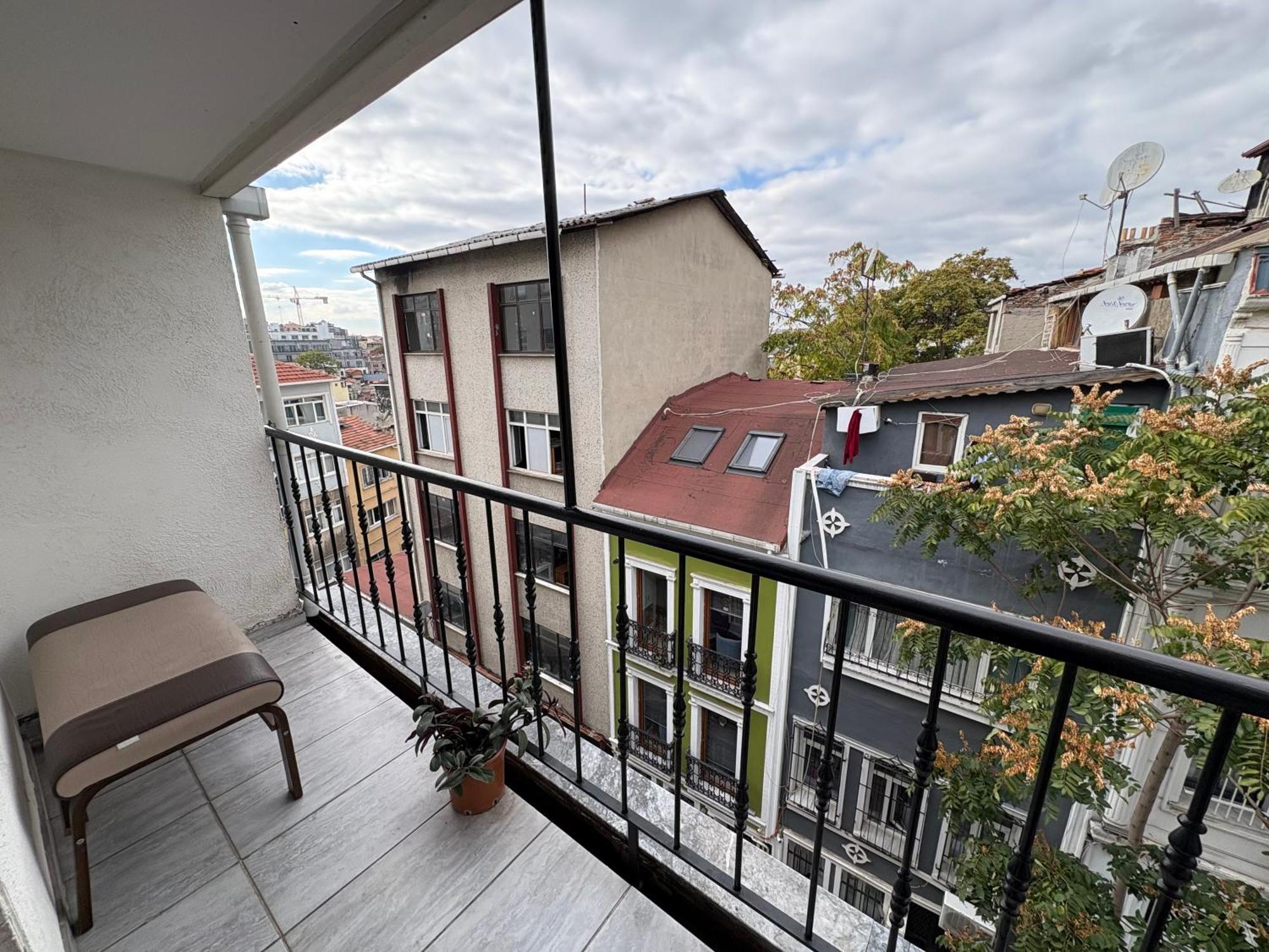 Taksim Otto Suite Istanbul Exterior photo